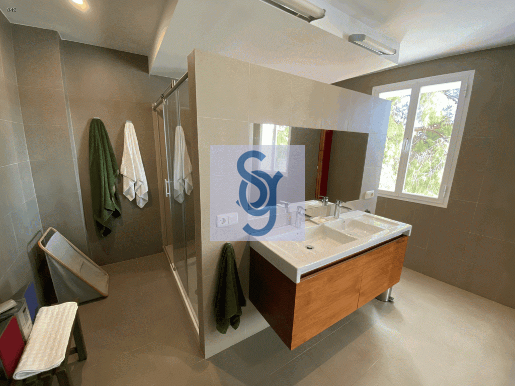 imgi 26 property 112779 534