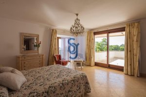 imgi 32 property 53660 698