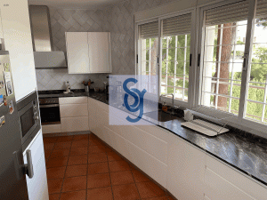 imgi 34 property 112779 590