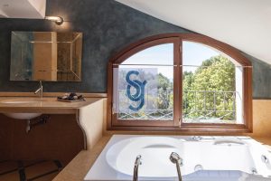 imgi 55 property 53660 657