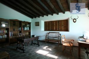 imgi 70 property 50117 590